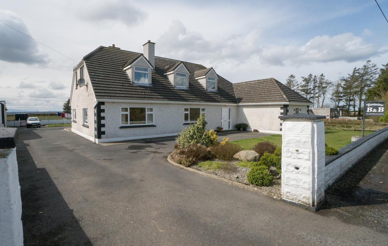 Fortview Guest House Enniscrone Exteriér fotografie